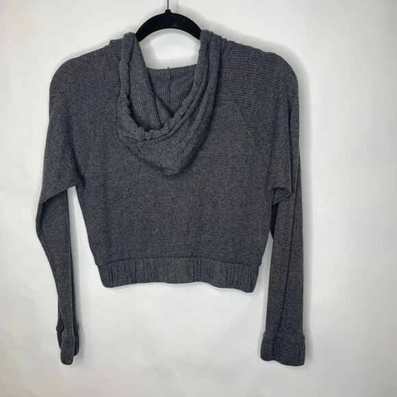 Out from under Cropped Ribbed Gray Jacket Sz Small - Picture 2 of 6